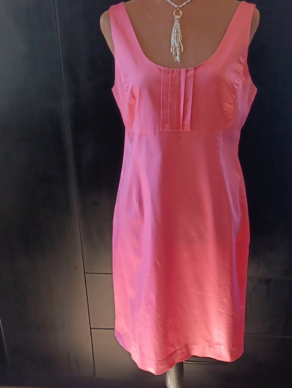 New York & Company Pink Scoop Neck Sleeveless Midi Dress Size 6